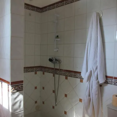 Entre Avignon Et Pont Du Gard Bed & Breakfast Rochefort-du-Gard